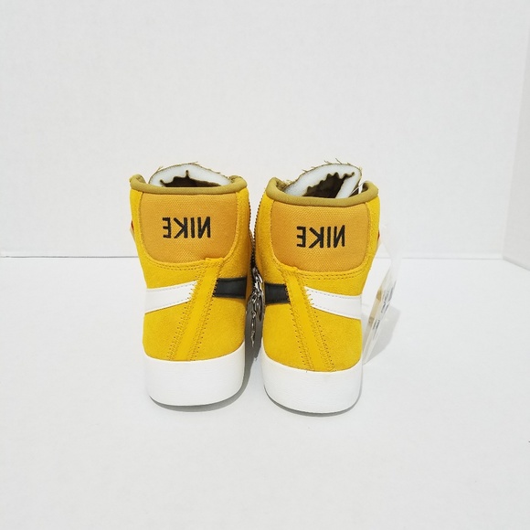 NEW NIKE WOMENS BLAZER MID REBEL BQ4022 700 YELLOW - Picture 3 of 6
